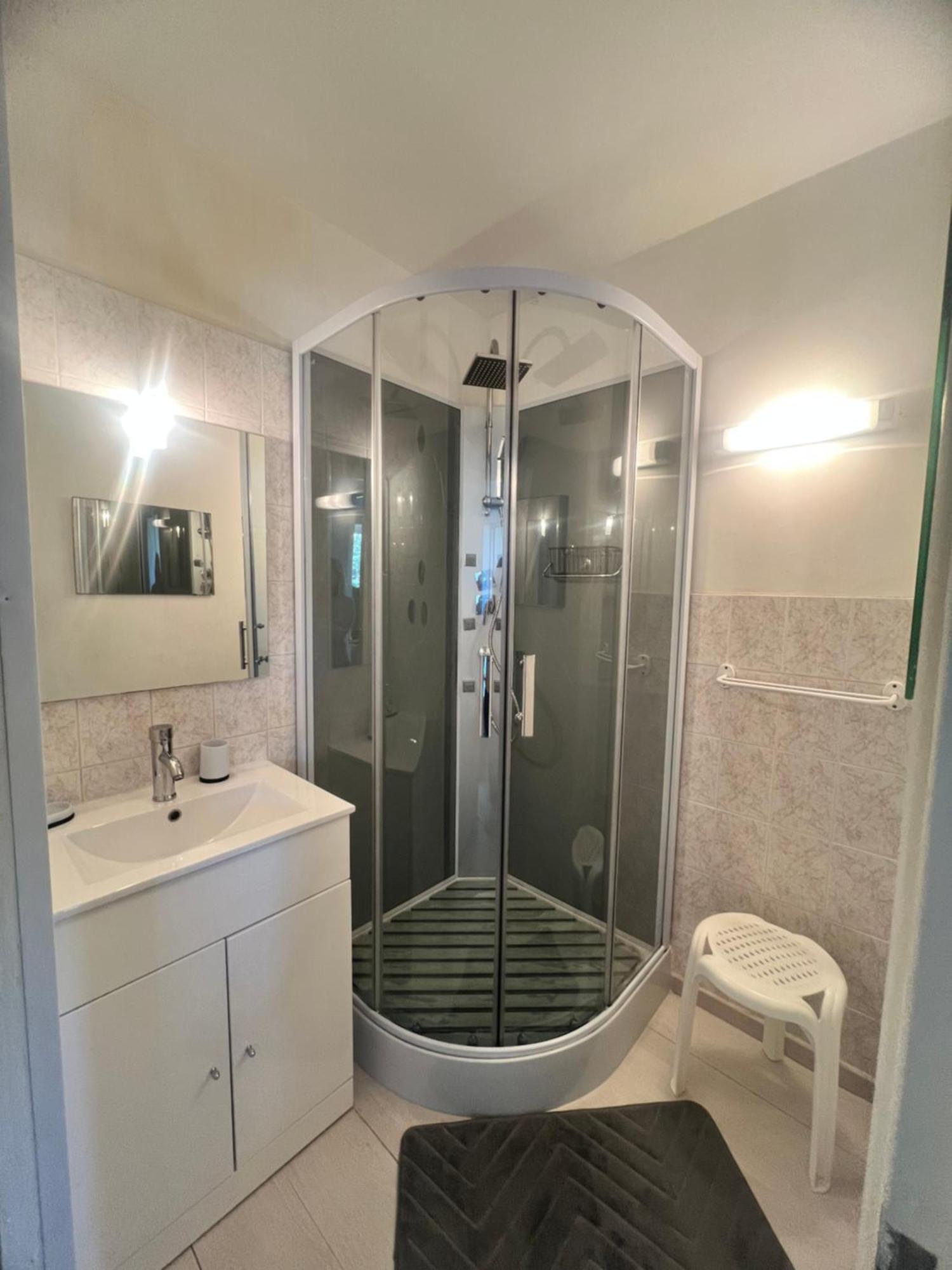 Appartement A 100 M De La Plage St Hilaire De Riez Les Becs Сен-Ілер-де-Р'єз Екстер'єр фото